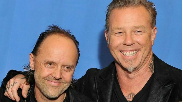 Lars Ulrich: “James is Healing Himself”