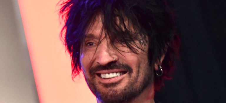 Motley Crue’s Tommy Lee Reveals The Weird Dad-Son Chat: “You Don’t Deserve People To Love You”