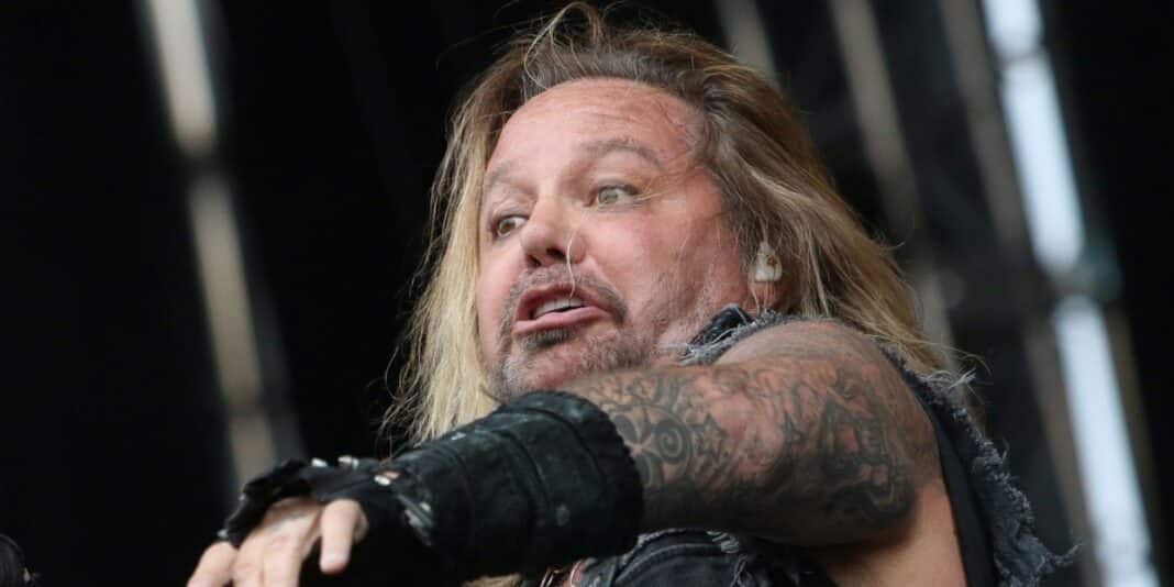 Vince Neil Makes His Public Appearance After Long Workout Days, See The ...