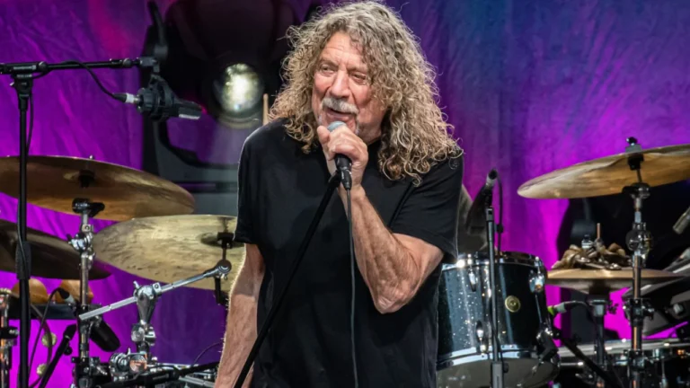 Robert Plant Opens Up About Heart’s Honoring ‘Stairway To Heaven’